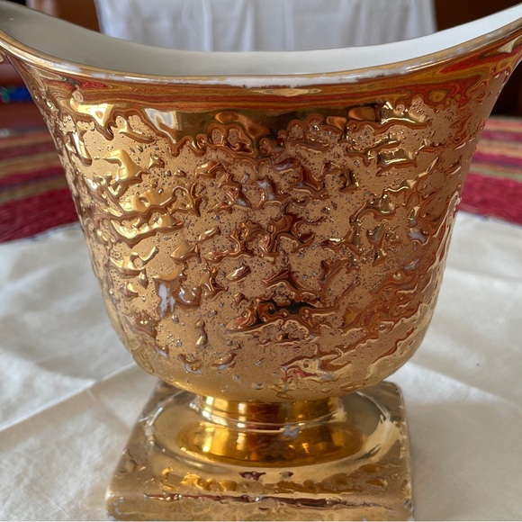Vintage Weeping Gold Ceramic Vase by Holley Ross 22k gold - Picture 1 of 4